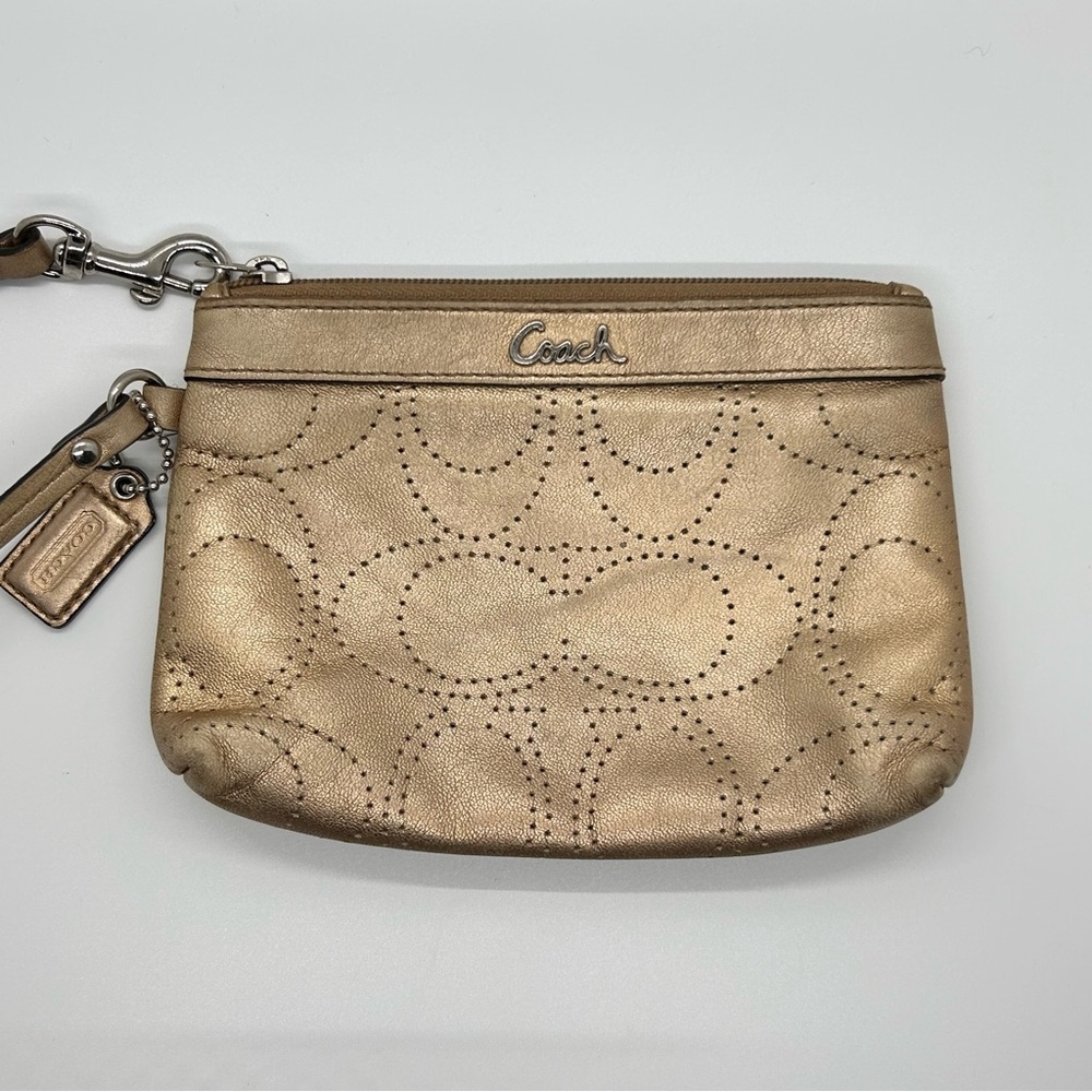 Coach Vintage Perforated Signature C Metallic Gold Leather Wristlet - Picture 3 of 14